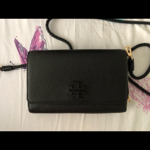 NWT Tory Burch Taylor Flat Leather Wallet Purse with Strap - Picture 2 of 5